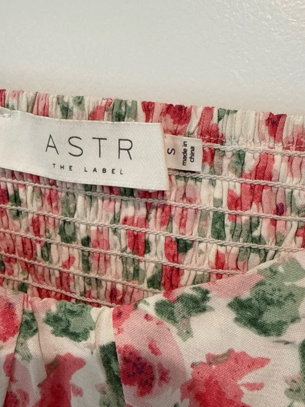 Astr Floral Tie-Shoulder Puff Sleeve Top - White/Pink/Green